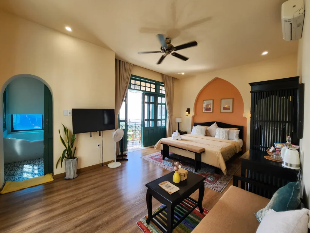 Phòng Studio Deluxe Bathtub & Balcony tại Alsahar Hội An